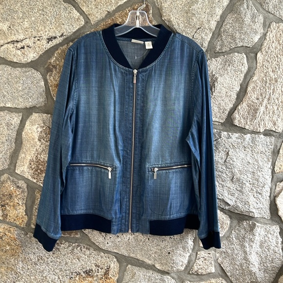 Zenergy by Chico’s Size 3 Jean Cropped Bomber Jacket - Picture 2 of 8
